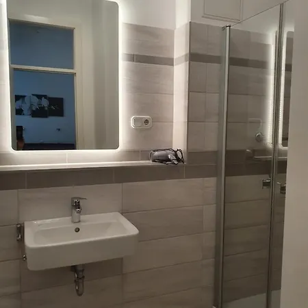 祖姆里施腾伯格膳食公寓