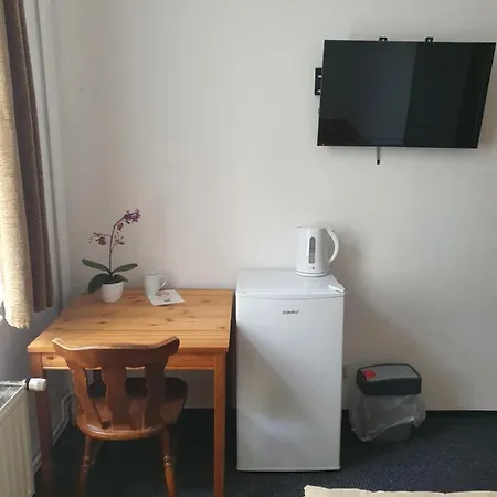 招待所 祖姆里施腾伯格膳食公寓 3*