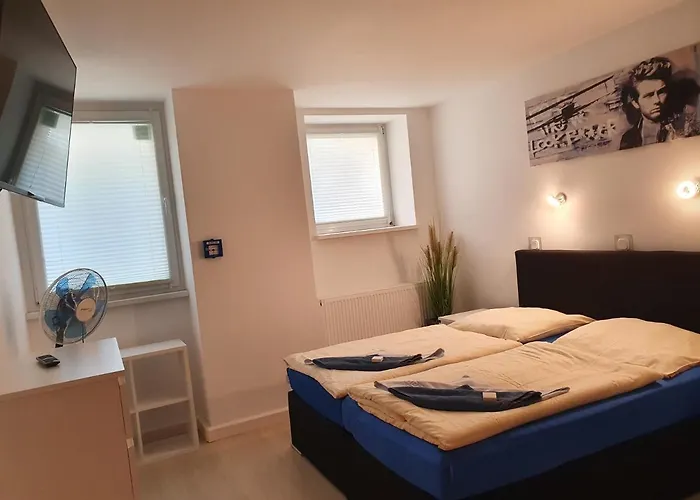 Zum Lichtenberger Guest house