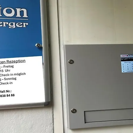 Zum Lichtenberger Guest house 3*